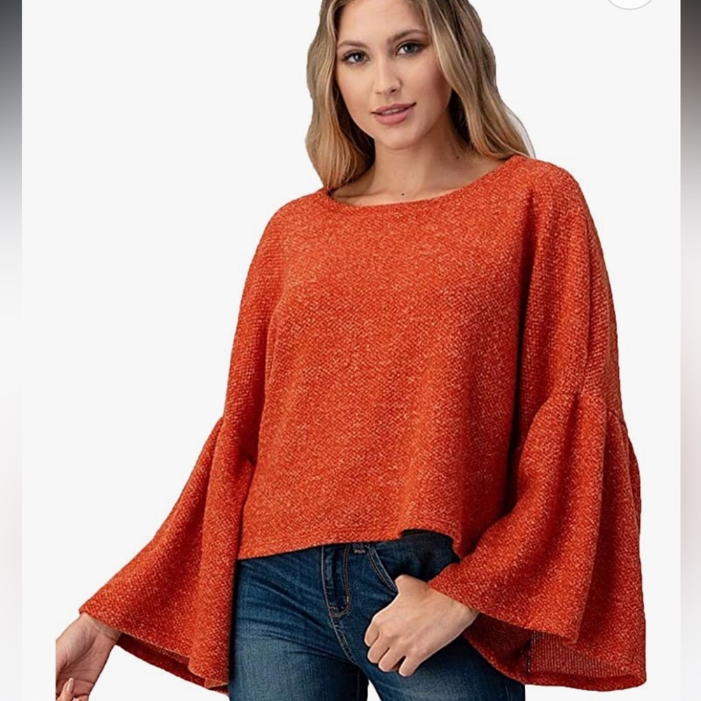 Pixi + Ivy Bell Sleeve Crop Sweater Top.
